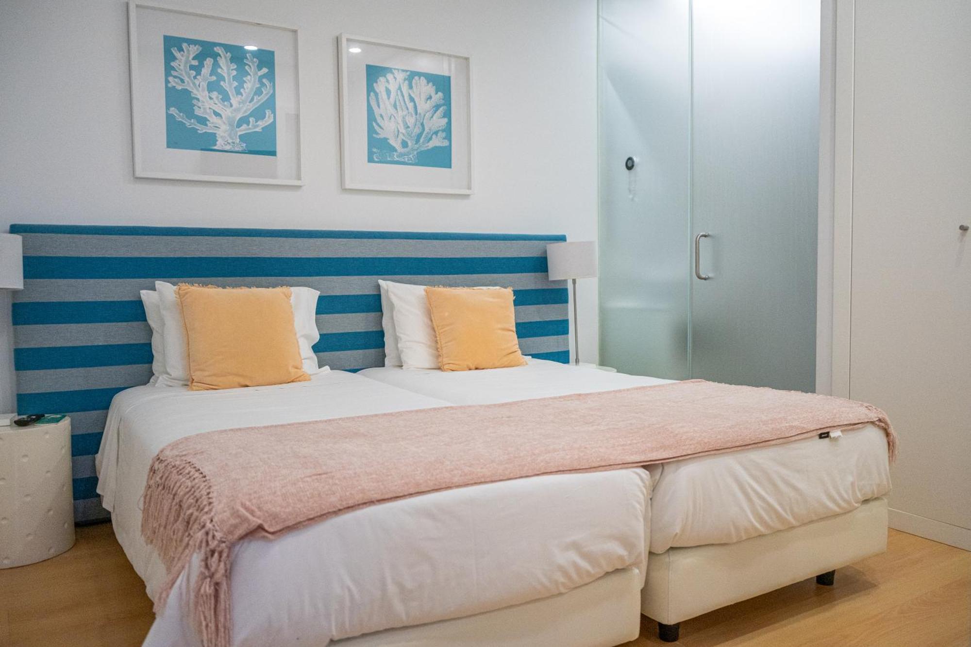 By The Sea - Nazare Bed & Breakfast Екстериор снимка