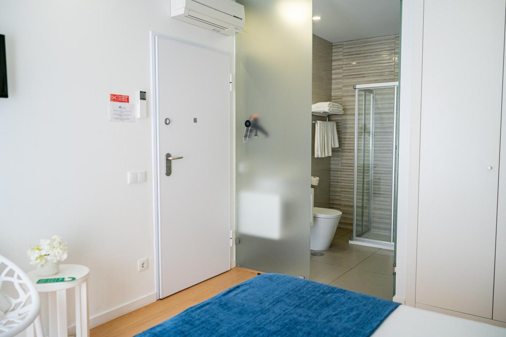 By The Sea - Nazare Bed & Breakfast Екстериор снимка
